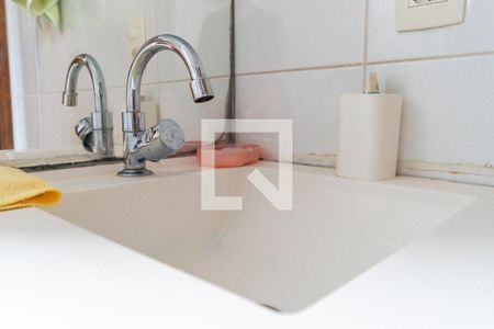 Apartamento à venda com 58m², 2 quartos e 1 vagaBanheiro Detalhe