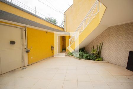 Casa à venda com 134m², 4 quartos e 2 vagas Casa à venda com 134m², 4 quartos e 2 vagasGaragem