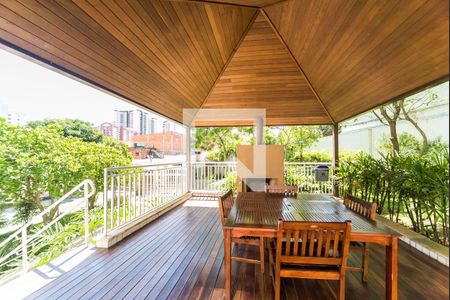 Apartamento à venda com 107m², 3 quartos e 2 vagas Apartamento à venda com 107m², 3 quartos e 2 vagasÁrea comum - Churrasqueira