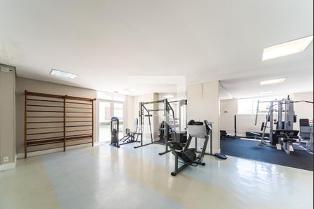 Apartamento à venda com 107m², 3 quartos e 2 vagas Apartamento à venda com 107m², 3 quartos e 2 vagasÁrea comum - Academia