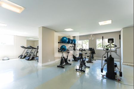 Apartamento à venda com 107m², 3 quartos e 2 vagas Apartamento à venda com 107m², 3 quartos e 2 vagasÁrea comum - Academia