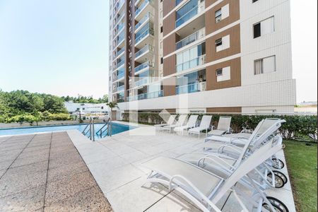 Apartamento à venda com 107m², 3 quartos e 2 vagas Apartamento à venda com 107m², 3 quartos e 2 vagasÁrea comum - Piscina