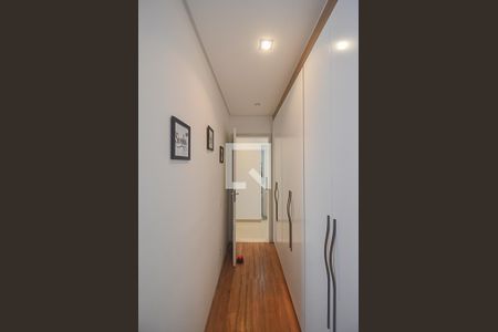 Apartamento à venda com 107m², 3 quartos e 2 vagas Apartamento à venda com 107m², 3 quartos e 2 vagasSuíte