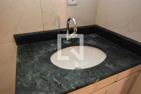 Banheiro de apartamento à venda com 1 quarto, 50m² em Higienópolis, Rio de Janeiro