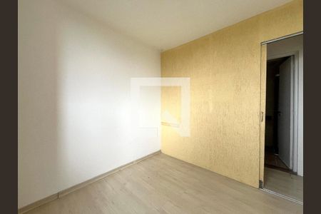 Apartamento à venda com 75m², 3 quartos e 2 vagasQuarto 2