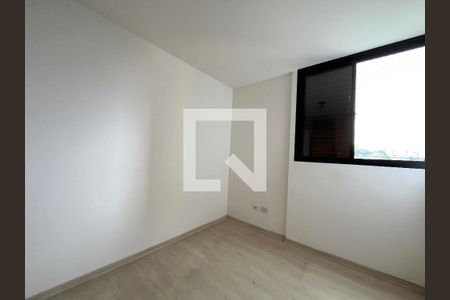 Apartamento à venda com 75m², 3 quartos e 2 vagasQuarto 3