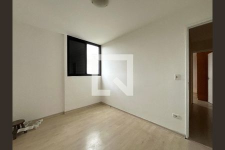 Apartamento à venda com 75m², 3 quartos e 2 vagasQuarto