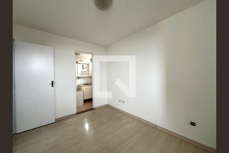 Apartamento à venda com 75m², 3 quartos e 2 vagasQuarto