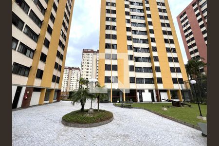 Apartamento à venda com 75m², 3 quartos e 2 vagasFachada