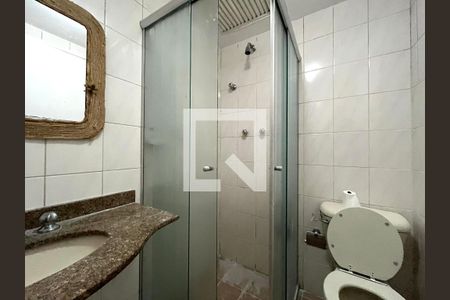 Apartamento à venda com 75m², 3 quartos e 2 vagasBanheiro