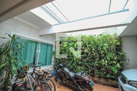 Casa à venda com 175m², 3 quartos e 4 vagasÁrea comum