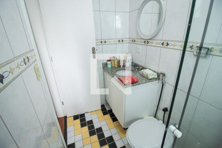 Casa à venda com 175m², 3 quartos e 4 vagasBanheiro