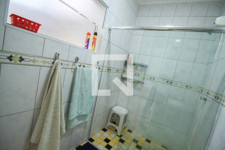 Casa à venda com 175m², 3 quartos e 4 vagasBanheiro/Quarto 2