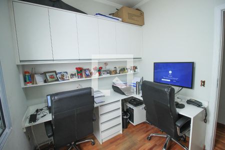 Casa à venda com 175m², 3 quartos e 4 vagasQuarto 3