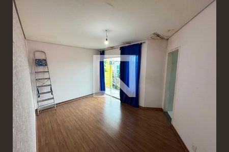 Casa à venda com 350m², 4 quartos e 3 vagas Casa à venda com 350m², 4 quartos e 3 vagasQuarto