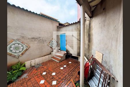 Casa à venda com 350m², 4 quartos e 3 vagas Casa à venda com 350m², 4 quartos e 3 vagasÁrea externa