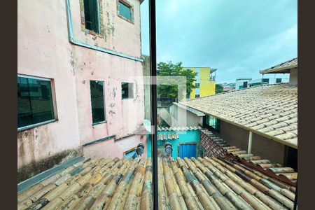 Casa à venda com 350m², 4 quartos e 3 vagas Casa à venda com 350m², 4 quartos e 3 vagasVista