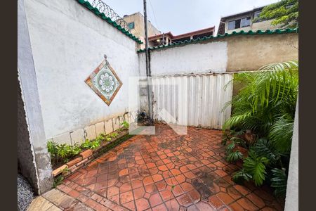 Casa à venda com 350m², 4 quartos e 3 vagas Casa à venda com 350m², 4 quartos e 3 vagasGaragem