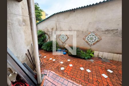 Casa à venda com 350m², 4 quartos e 3 vagas Casa à venda com 350m², 4 quartos e 3 vagasÁrea externa