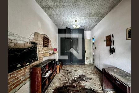 Casa à venda com 325m², 3 quartos e 1 vagaQuarto 1