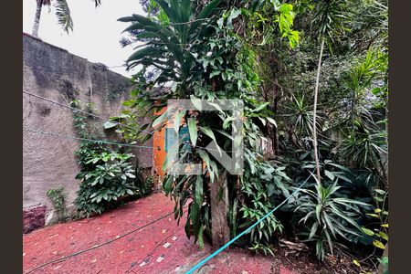 Casa à venda com 325m², 3 quartos e 1 vagaQuintal