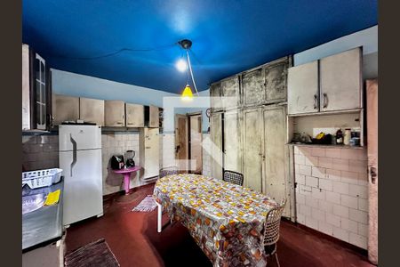 Casa à venda com 325m², 3 quartos e 1 vagaCozinha