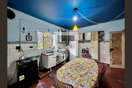 Casa à venda com 325m², 3 quartos e 1 vagaCozinha