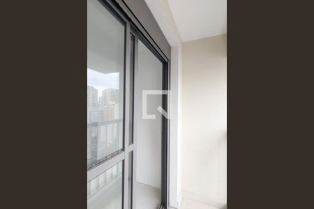 Apartamento à venda com 77m², 2 quartos e 1 vagaVaranda da suíte 1