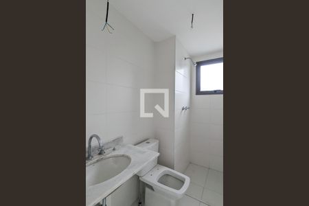 Apartamento à venda com 77m², 2 quartos e 1 vagaBanheiro da suíte 2