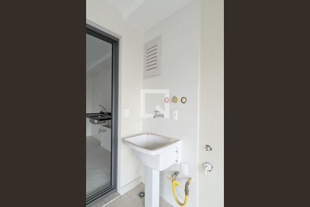 Apartamento à venda com 77m², 2 quartos e 1 vagaÁrea de serviço