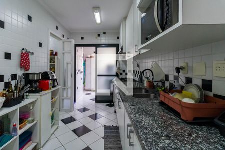 Apartamento à venda com 120m², 3 quartos e 2 vagasCozinha