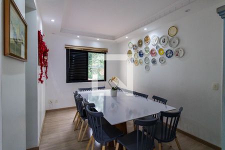 Apartamento à venda com 120m², 3 quartos e 2 vagasSala