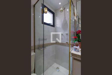 Apartamento à venda com 120m², 3 quartos e 2 vagasQuarto 01 Banheiro