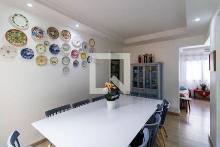 Apartamento à venda com 120m², 3 quartos e 2 vagasSala