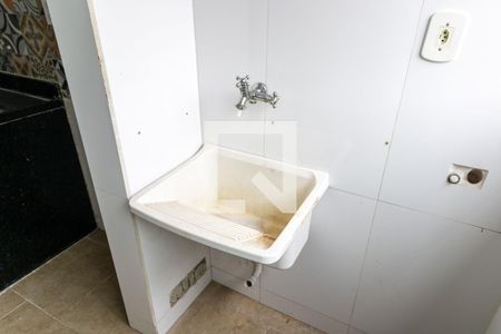 Apartamento para alugar com 45m², 2 quartos e 1 vaga Apartamento para alugar com 45m², 2 quartos e 1 vagaCozinha e Área de Serviço