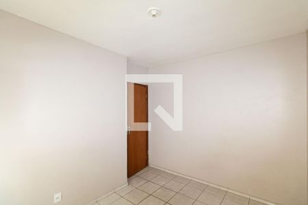 Quarto 1 de apartamento para alugar com 2 quartos, 45m² em Paciência, Rio de Janeiro