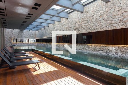 Apartamento à venda com 358m², 4 quartos e 4 vagasPiscina