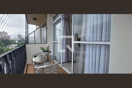 Apartamento para alugar com 155m², 3 quartos e 1 vagaVaranda 