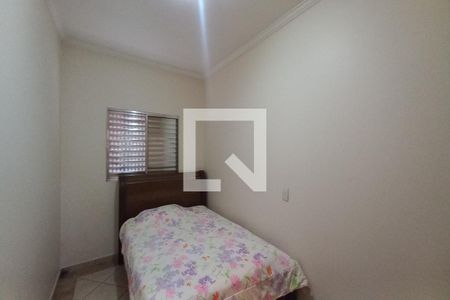 Casa à venda com 256m², 3 quartos e 4 vagasQuarto 2