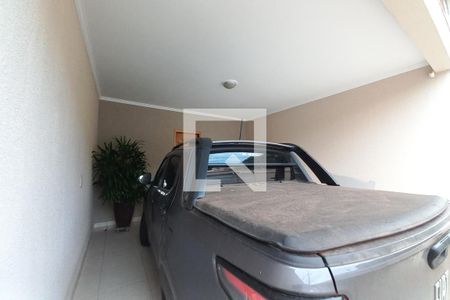 Casa à venda com 256m², 3 quartos e 4 vagasGaragem