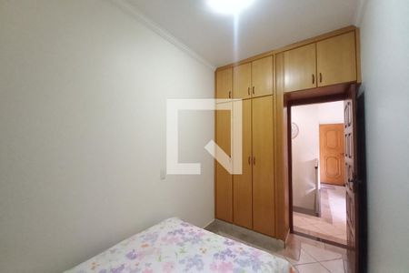 Casa à venda com 256m², 3 quartos e 4 vagasQuarto 2