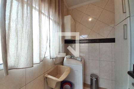 Casa à venda com 256m², 3 quartos e 4 vagasÁrea de Serviço