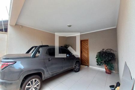 Casa à venda com 256m², 3 quartos e 4 vagasGaragem