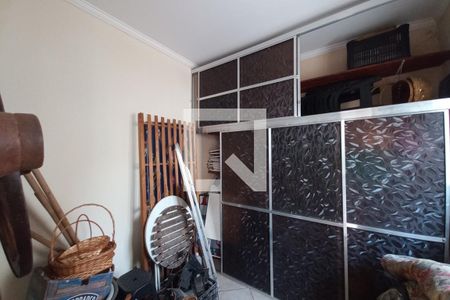 Casa à venda com 256m², 3 quartos e 4 vagasQuarto de Serviço