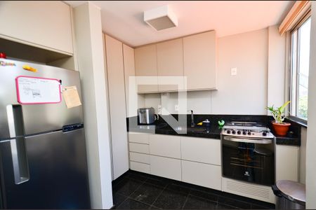 Apartamento à venda com 135m², 3 quartos e 2 vagasCozinha