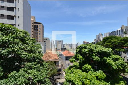 Apartamento à venda com 135m², 3 quartos e 2 vagasVista