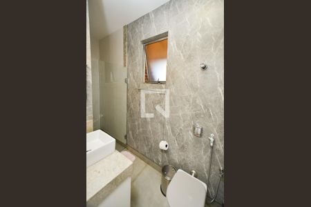 Apartamento à venda com 135m², 3 quartos e 2 vagasBanheiro/ cobertura