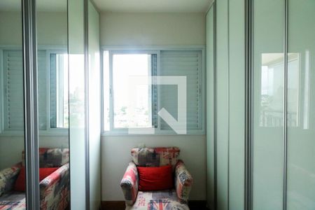 Apartamento à venda com 102m², 3 quartos e 2 vagasSuíte 2