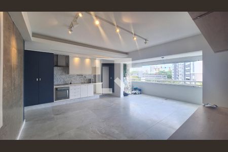 Sala - cozinha - varanda de apartamento para alugar com 1 quarto, 67m² em Parque Industrial Tomas Edson, São Paulo
