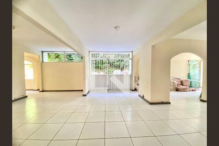 Apartamento para alugar com 80m², 3 quartos e 2 vagasÁrea comum